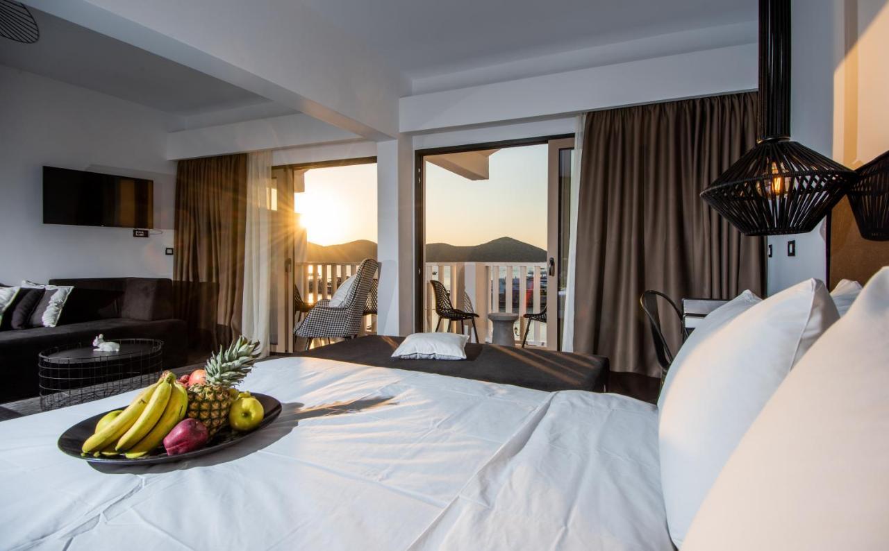 Kalypso Suites Hotel - Adults Only Elounda Buitenkant foto
